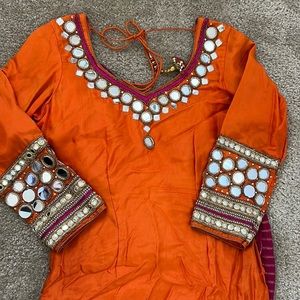 Indian/Pakistani/Afghan Suit